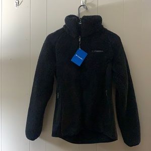 Women’s Columbia fleece jacket